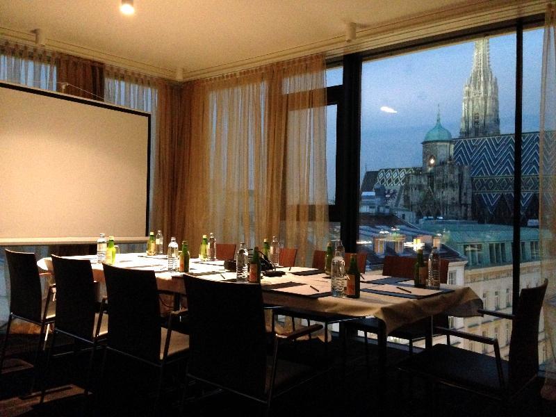 Hotel Lamee ウィーン エクステリア 写真 The boardroom at the University of Cambridge