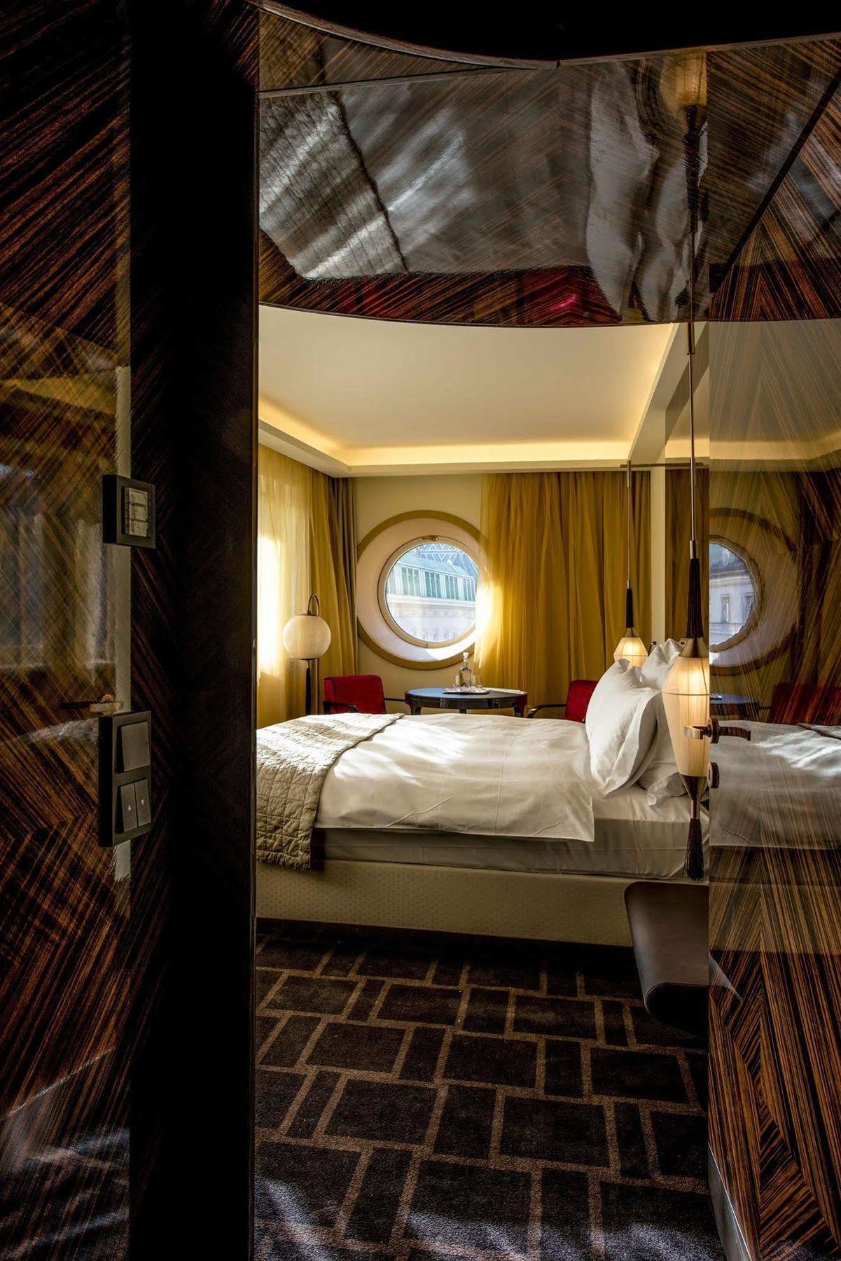 Hotel Lamee ウィーン エクステリア 写真 A room at the Mandarin Oriental, Munich