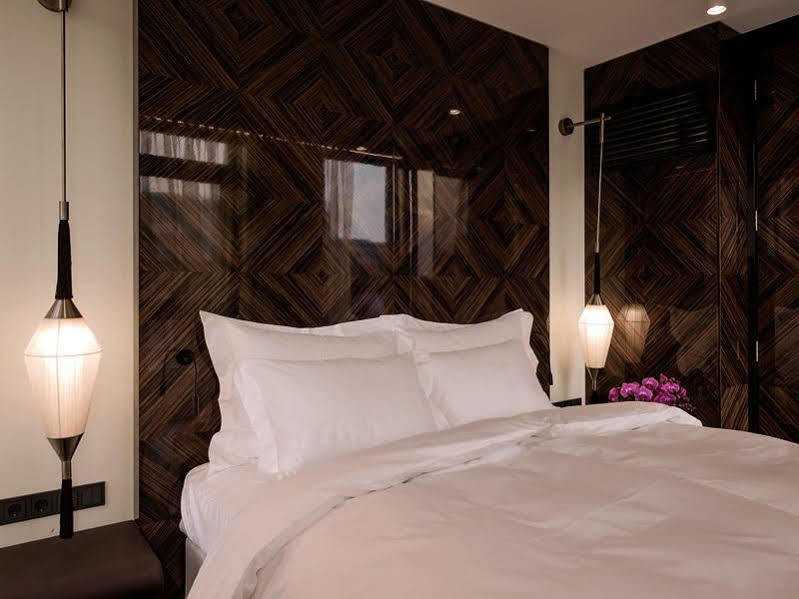 Hotel Lamee ウィーン エクステリア 写真 A bedroom at the Mandarin Oriental, Bangkok