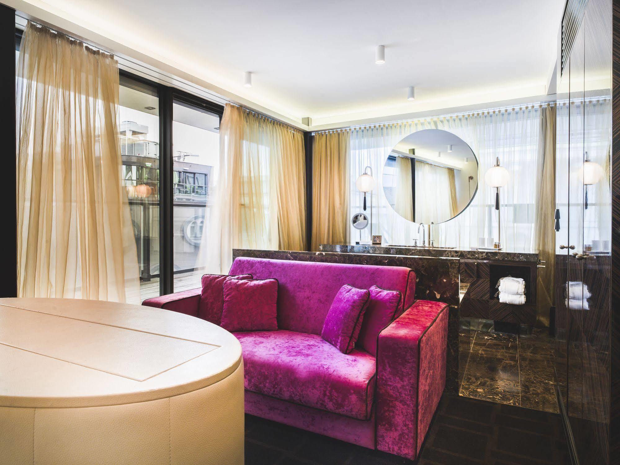 Hotel Lamee ウィーン エクステリア 写真 A suite at the Mandarin Oriental, Munich